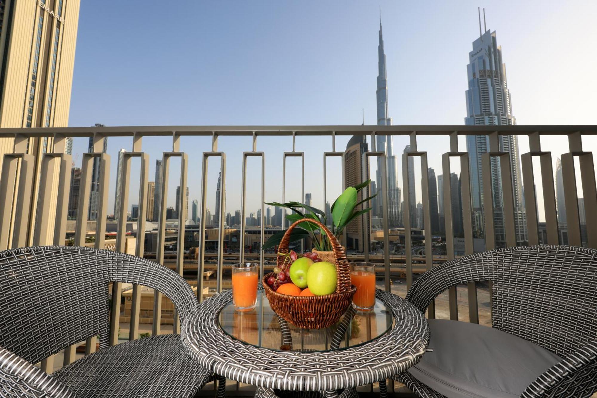 Stunning Burj View Dubai Mall Access Infinity Pool Διαμέρισμα Εξωτερικό φωτογραφία